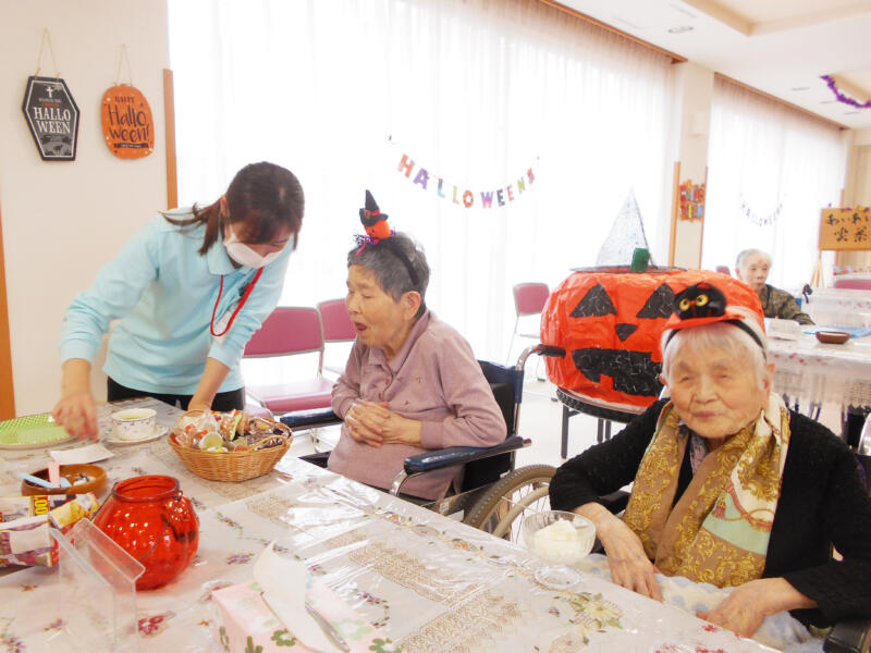 喫茶スペース（本館）